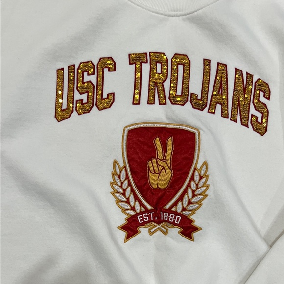 USC Trojans Woman’s White Sweater - Picture 3 of 3